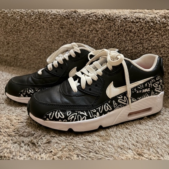 Nike Shoes - Nike Air Max 90 Sneakers Size youth 5.5Y Women 7 Black White Heart Print